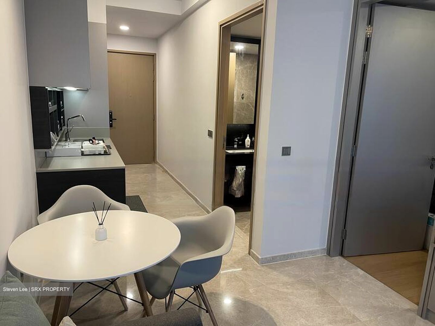 Haus On Handy (D9), Condominium #577224021